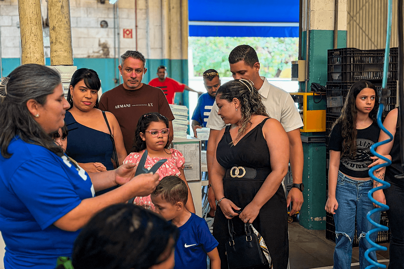 Visita del Día del Padre reúne familias y fortalece lazos en Safetline